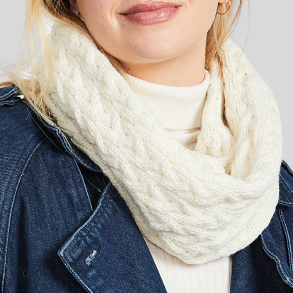 Cable Knit Snood